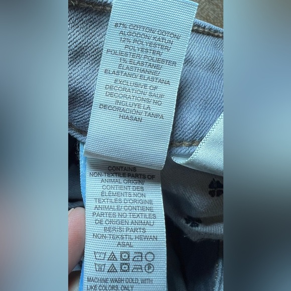 Lucky Brand Women's Lolita Skinny Grey Distressed Cropped Jeans,Size 26,Great - Picture 9 of 10